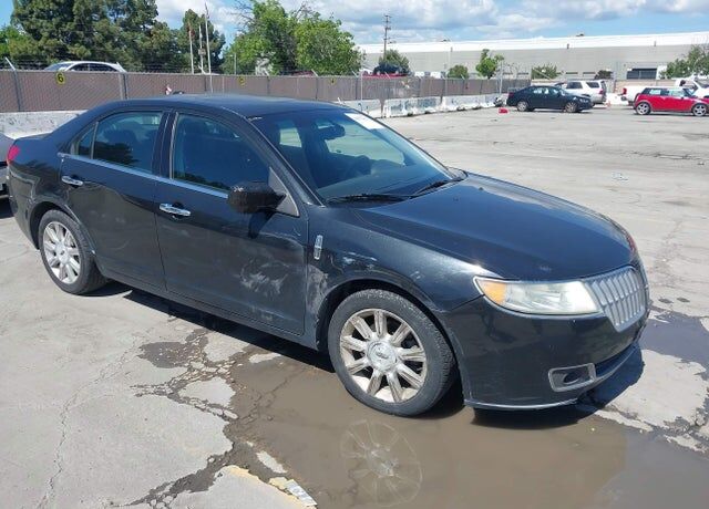 2010 LINCOLN MKZ