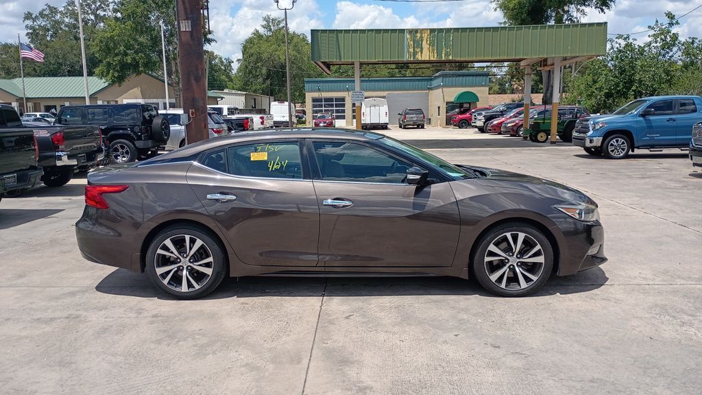 2016 NISSAN Maxima