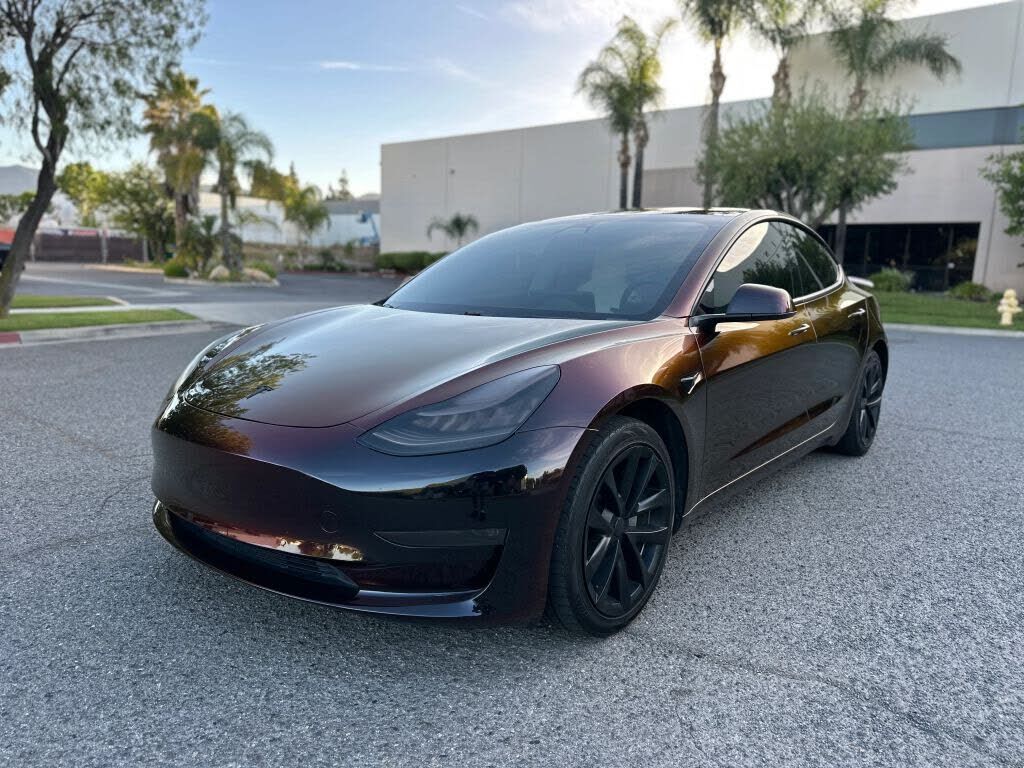 2020 TESLA Model 3