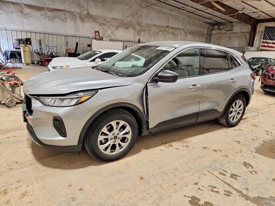 2024 FORD Escape