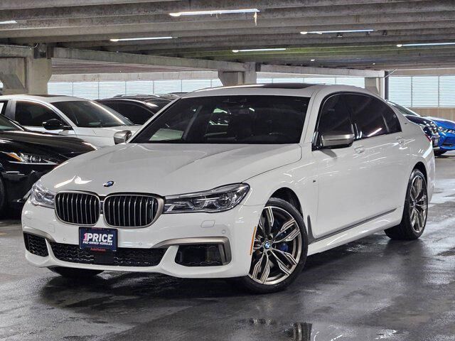 2018 BMW M7