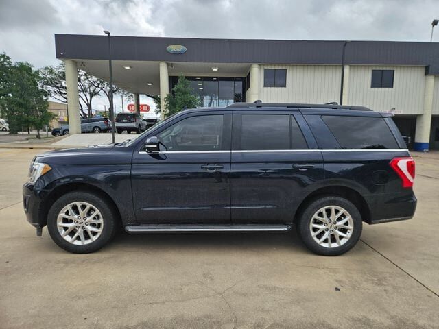 2021 FORD Expedition