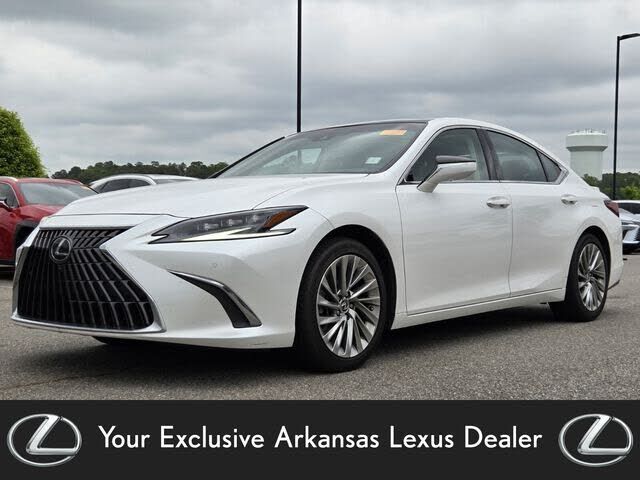 2022 LEXUS ES