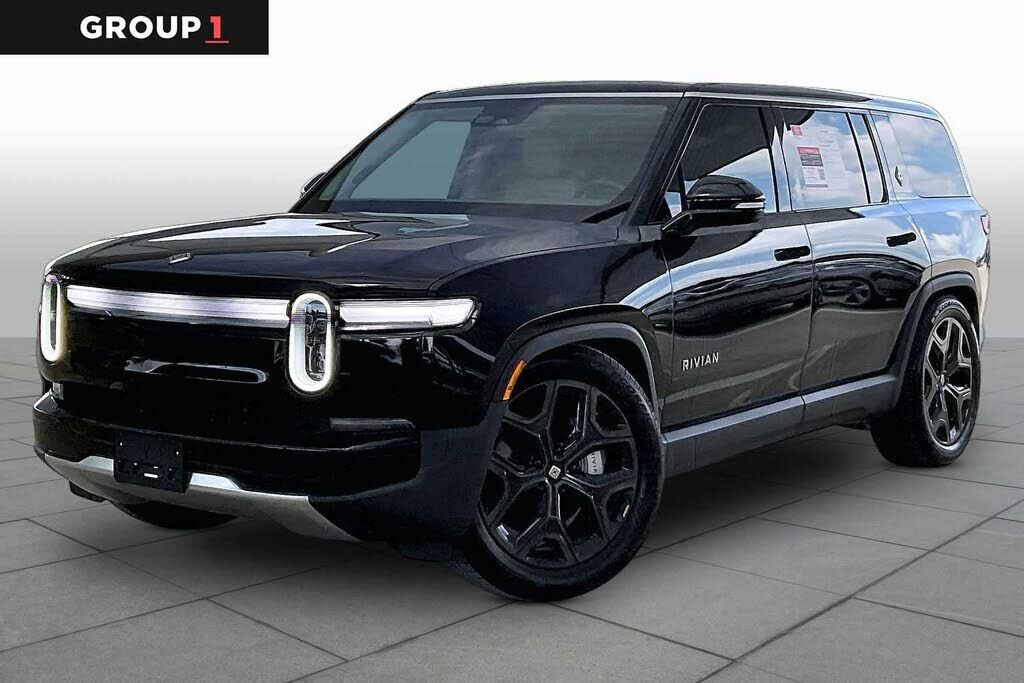 2026 RIVIAN R1S