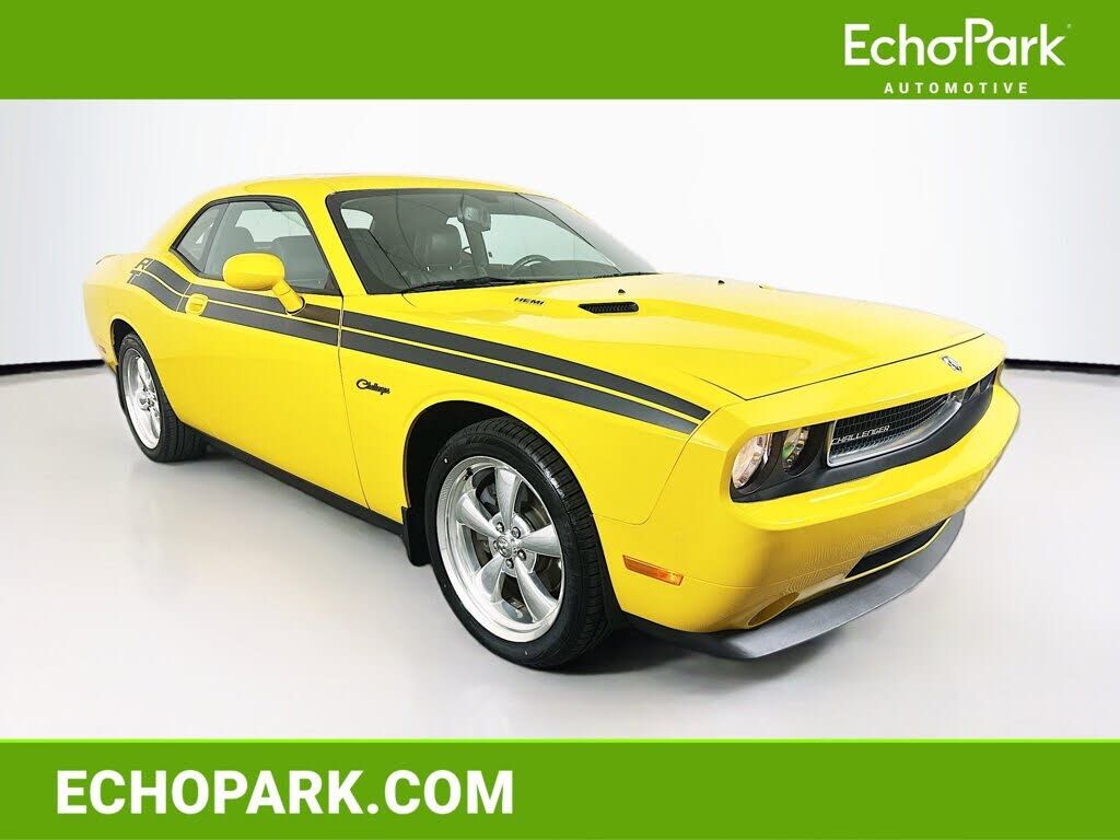 2010 DODGE Challenger