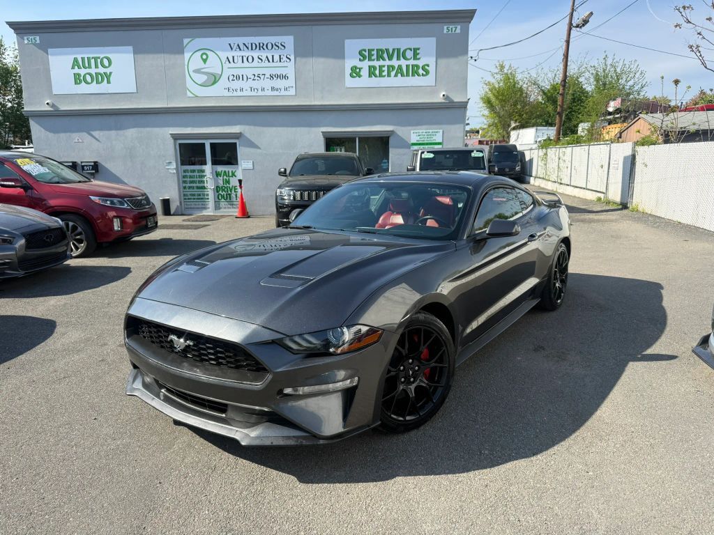 2018 FORD Mustang