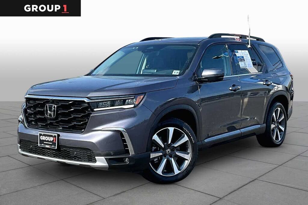 2025 HONDA Pilot