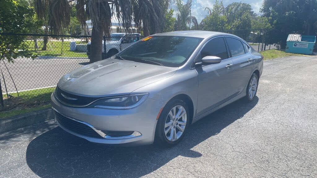 2016 CHRYSLER 200