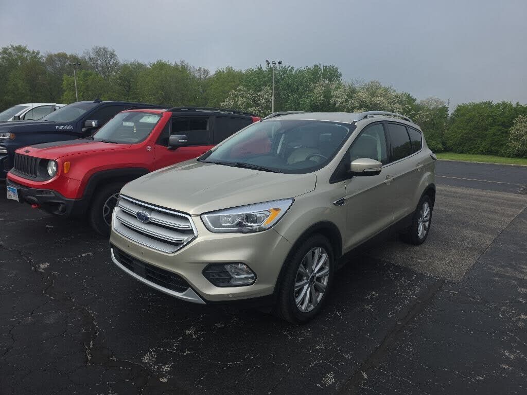 2017 FORD Escape