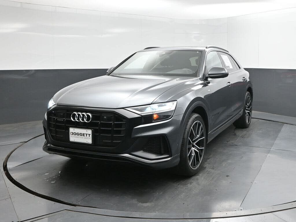 2019 AUDI Q8
