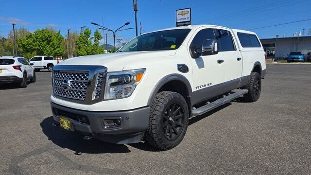 2019 NISSAN Titan