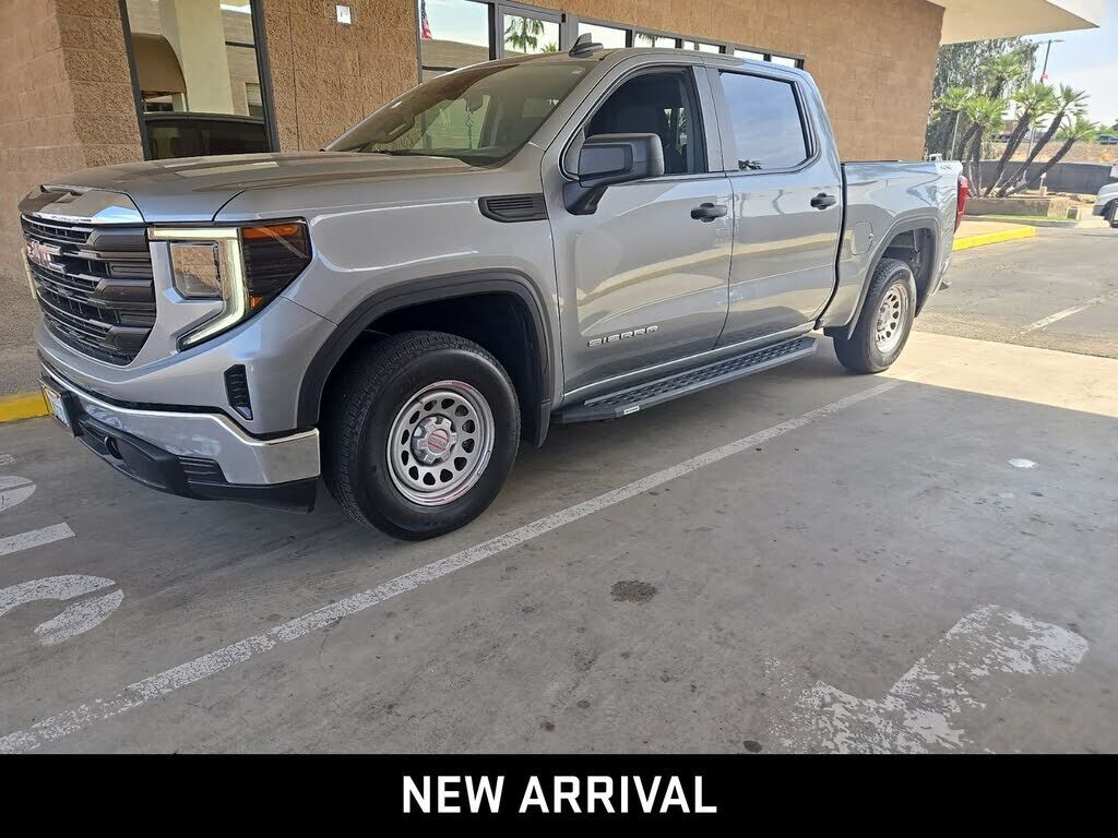2024 GMC Sierra