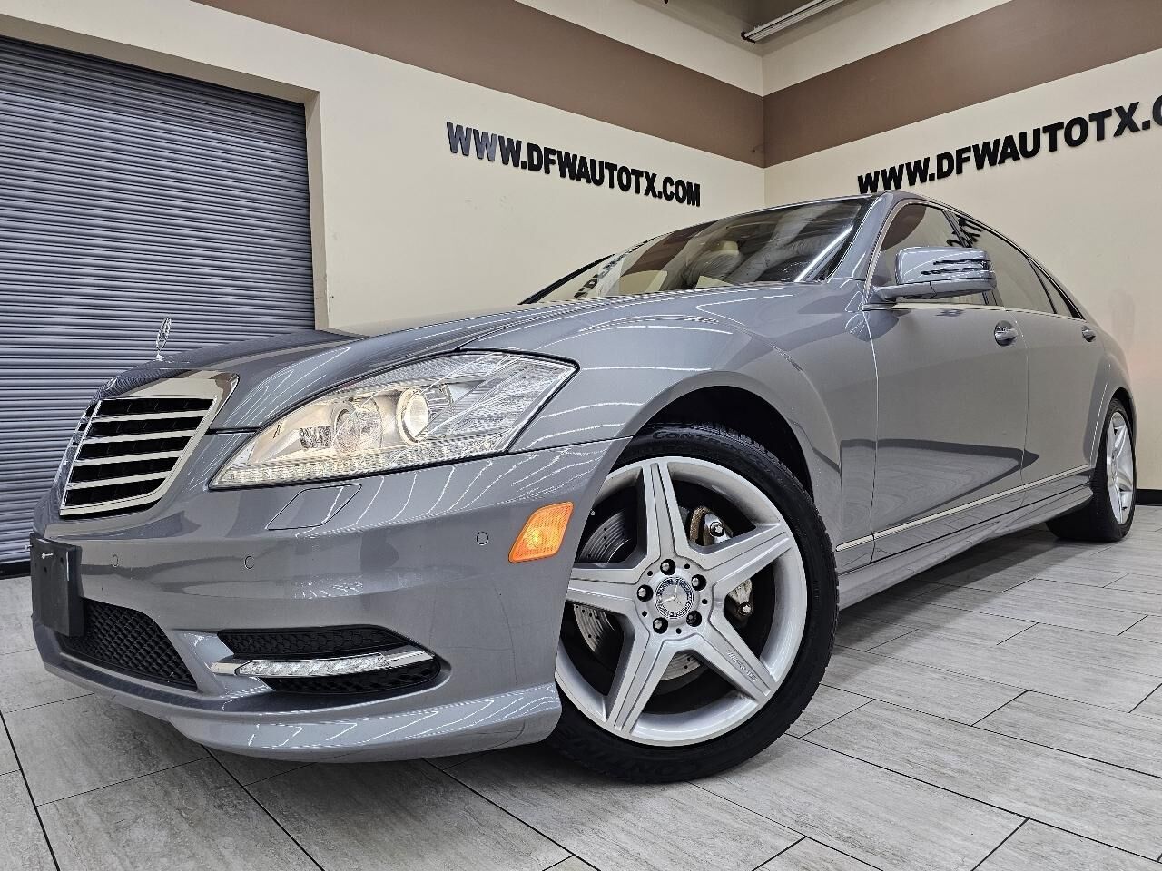 2010 MERCEDES-BENZ S-Class