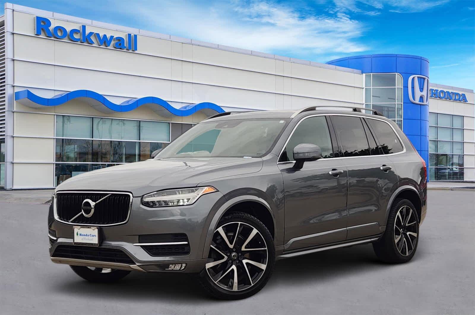 2019 VOLVO XC90
