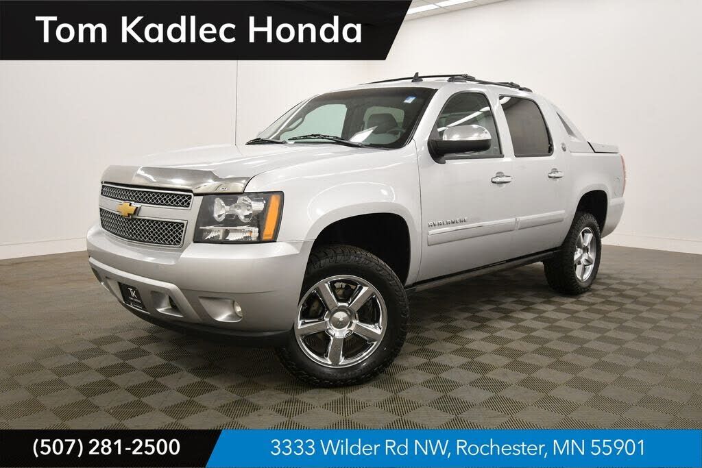 2013 CHEVROLET Avalanche