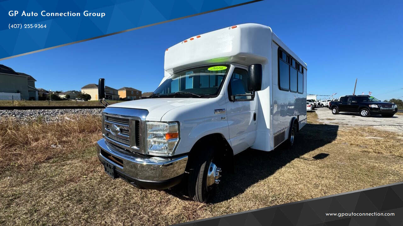 2016 FORD E-350