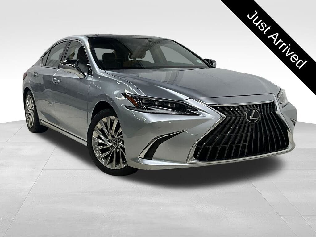 2023 LEXUS ES