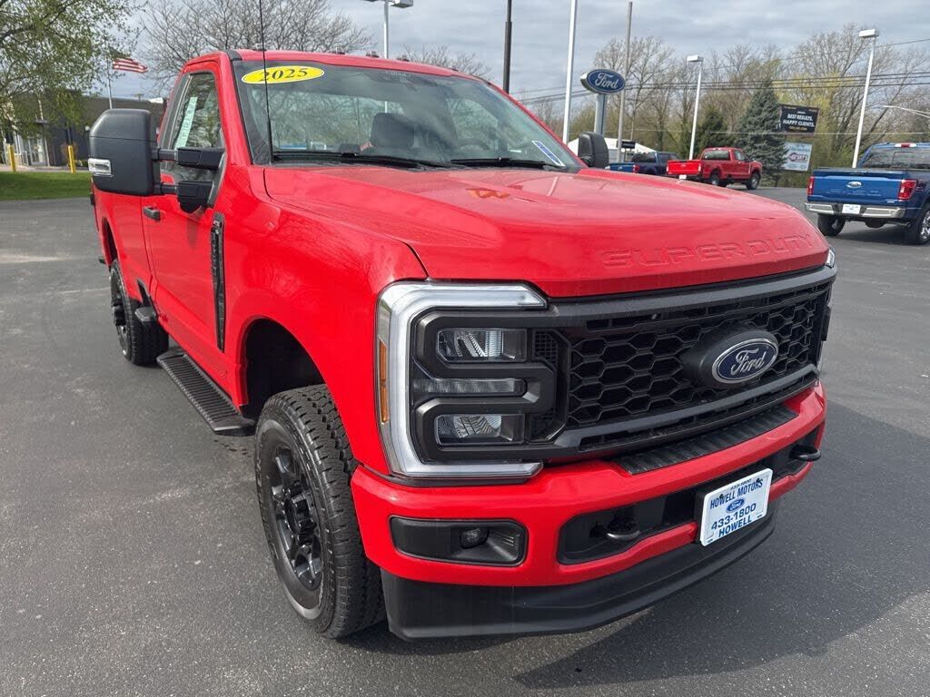 2025 FORD F-350