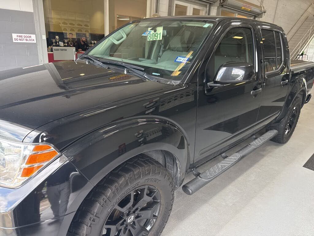 2021 NISSAN Frontier