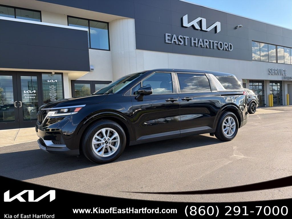 2024 KIA Carnival