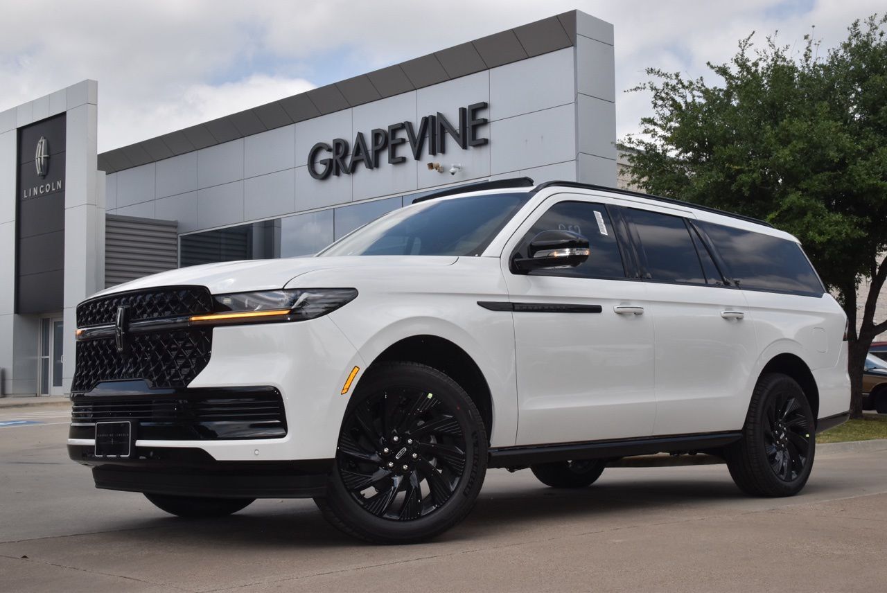 2026 LINCOLN Navigator L
