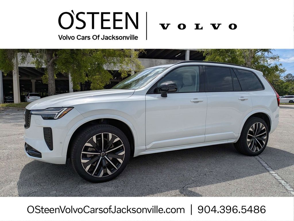 2026 VOLVO XC90
