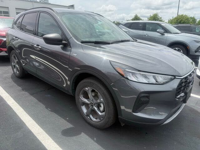 2025 FORD Escape
