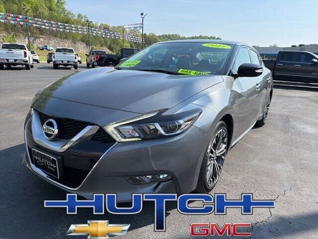 2017 NISSAN Maxima