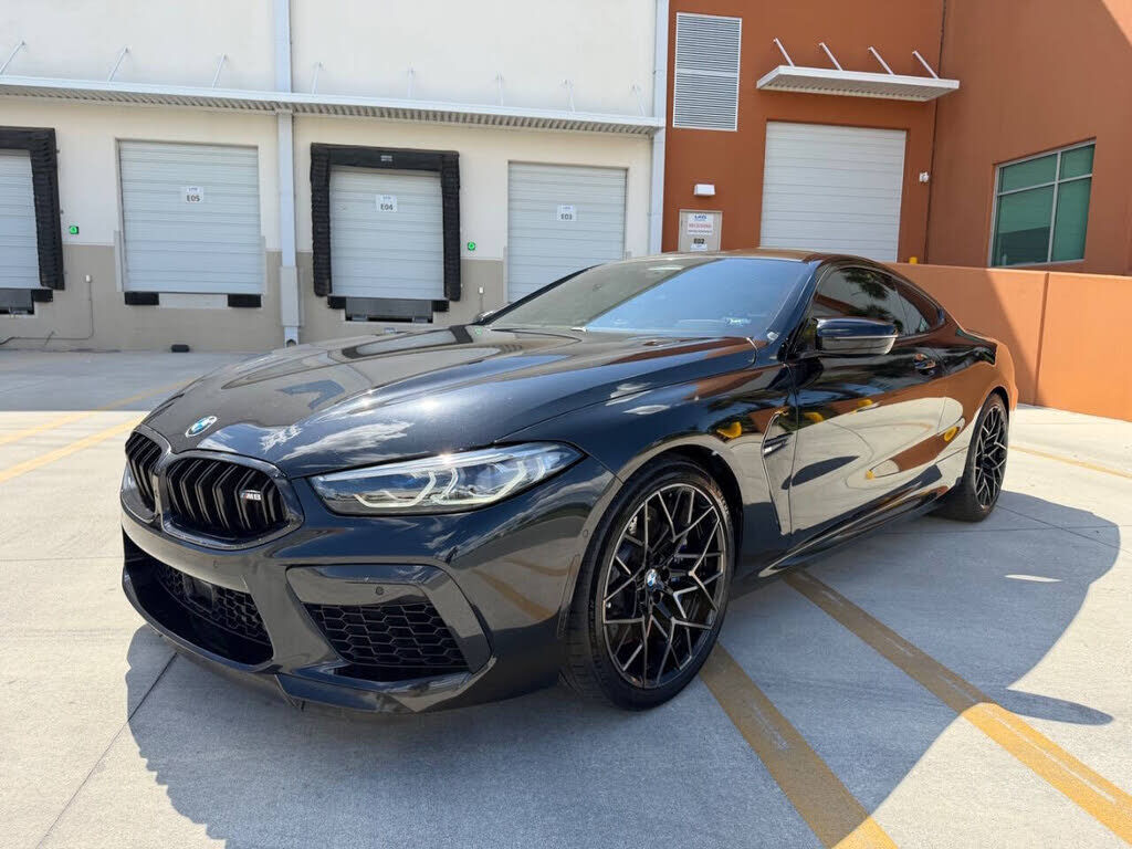 2020 BMW M8