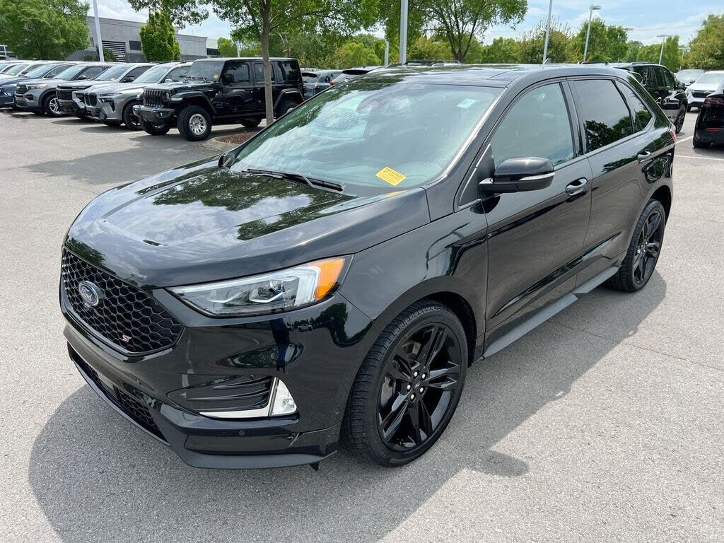2022 FORD Edge