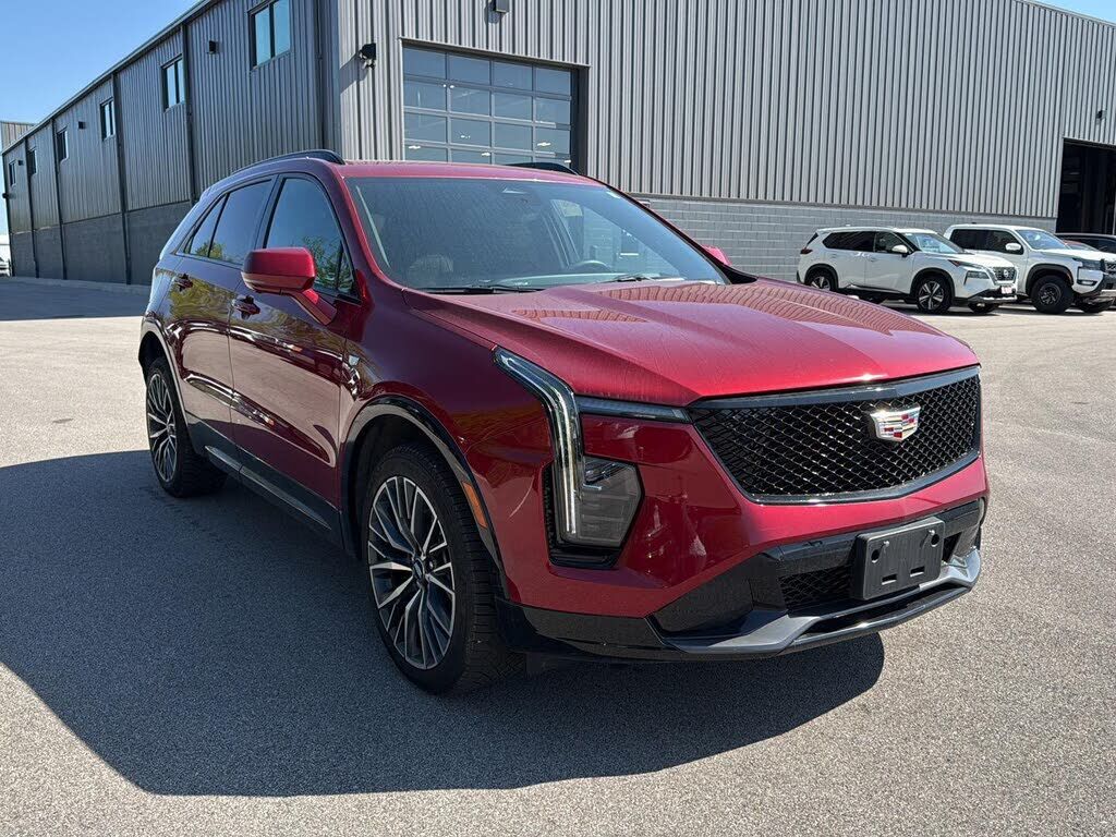 2025 CADILLAC XT4