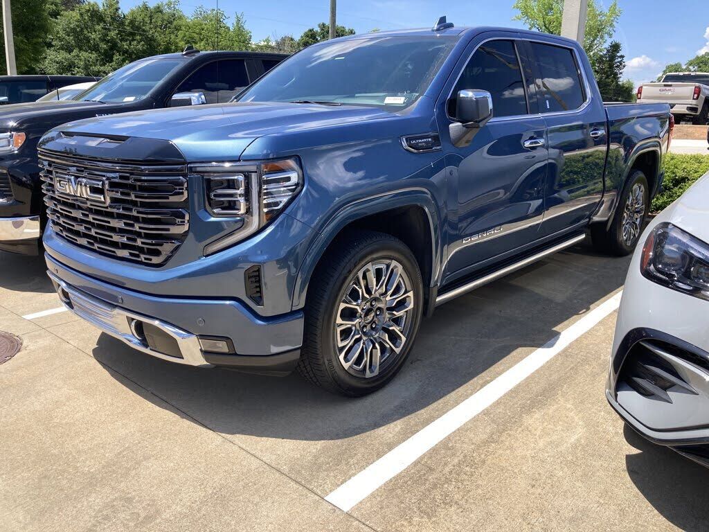 2025 GMC Sierra
