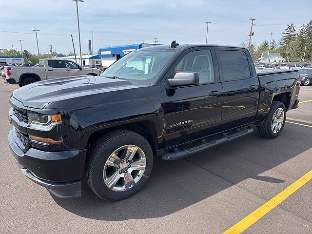 2018 CHEVROLET Silverado