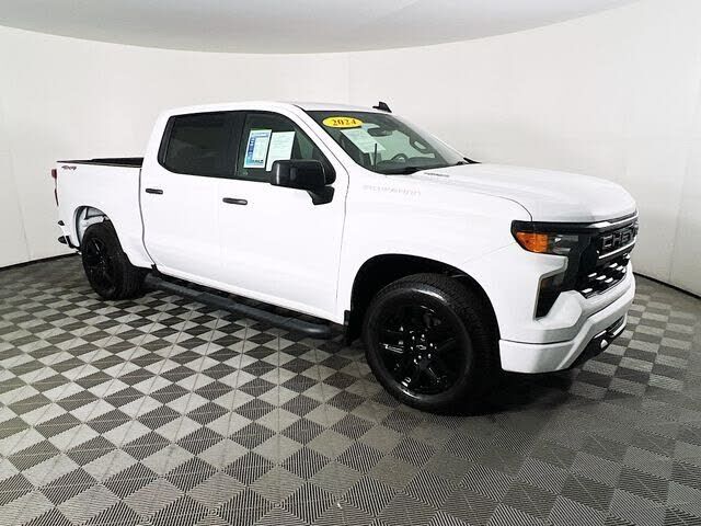 2024 CHEVROLET Silverado