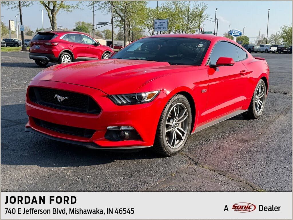 2015 FORD Mustang