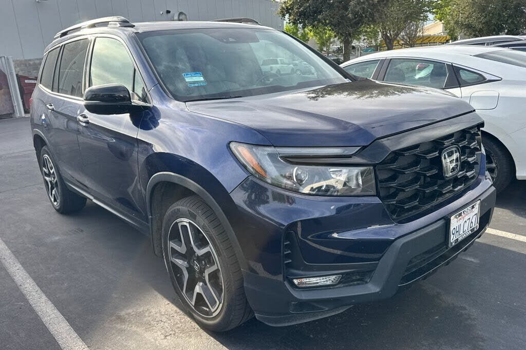 2023 HONDA Passport