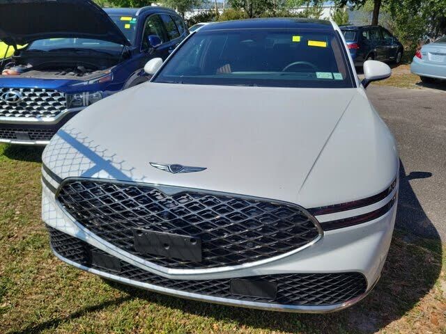 2025 GENESIS G90
