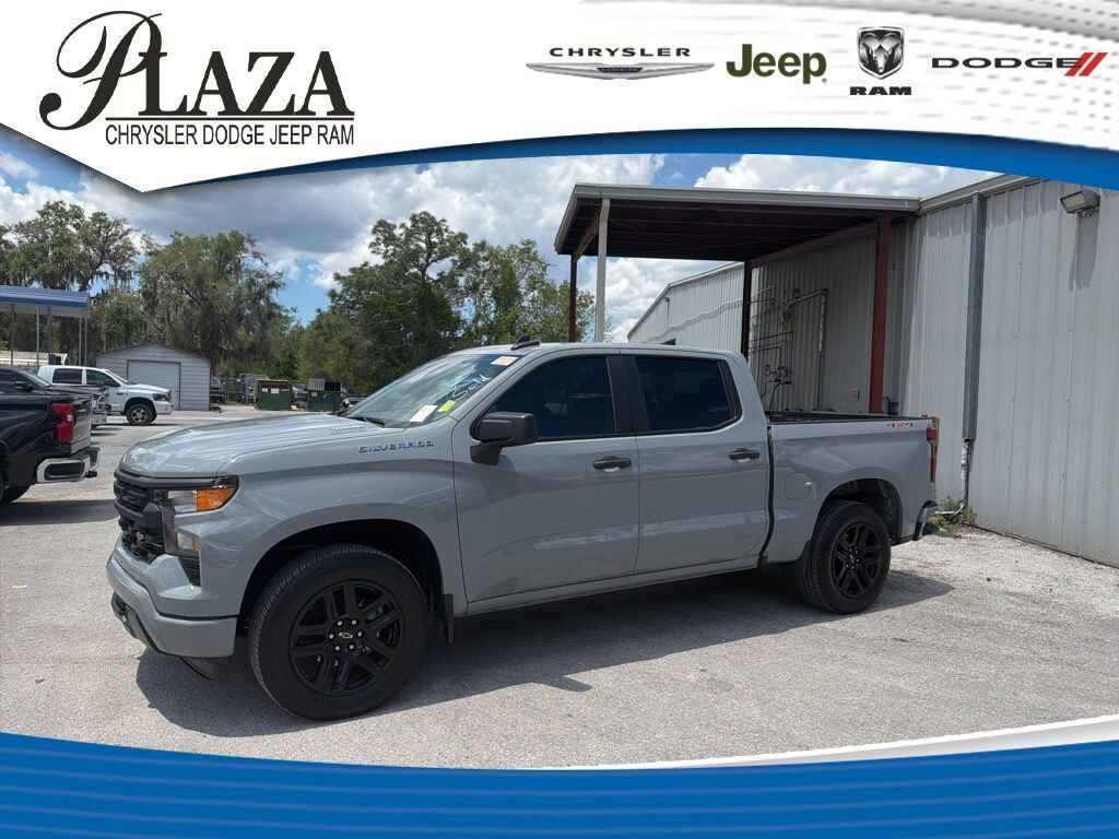 2025 CHEVROLET Silverado