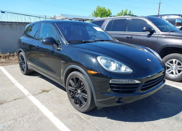 2012 PORSCHE Cayenne