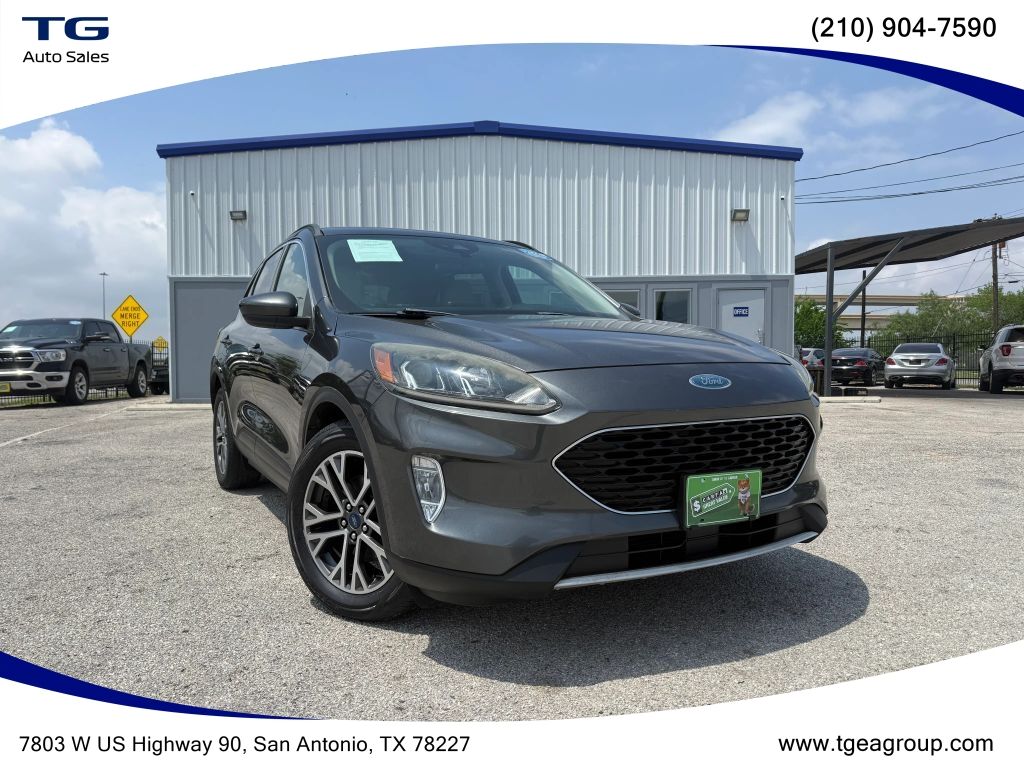 2020 FORD Escape