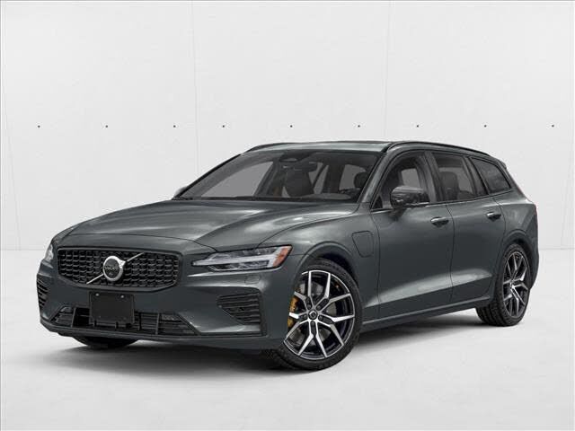 2025 VOLVO V60