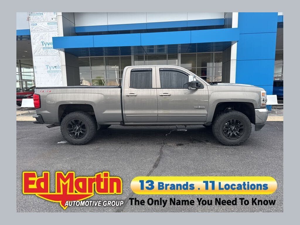 2017 CHEVROLET Silverado