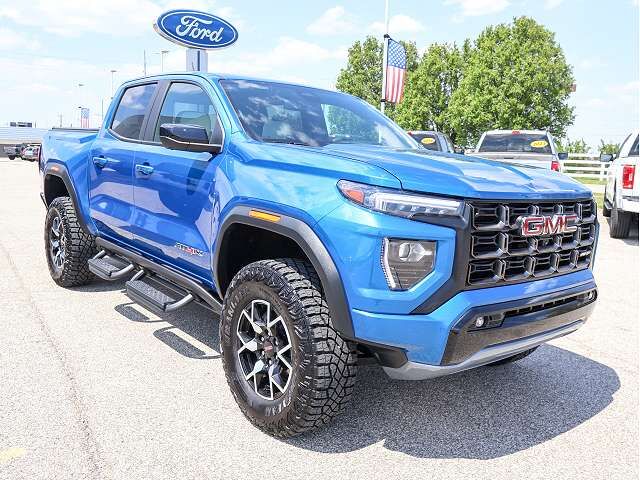2023 GMC Canyon
