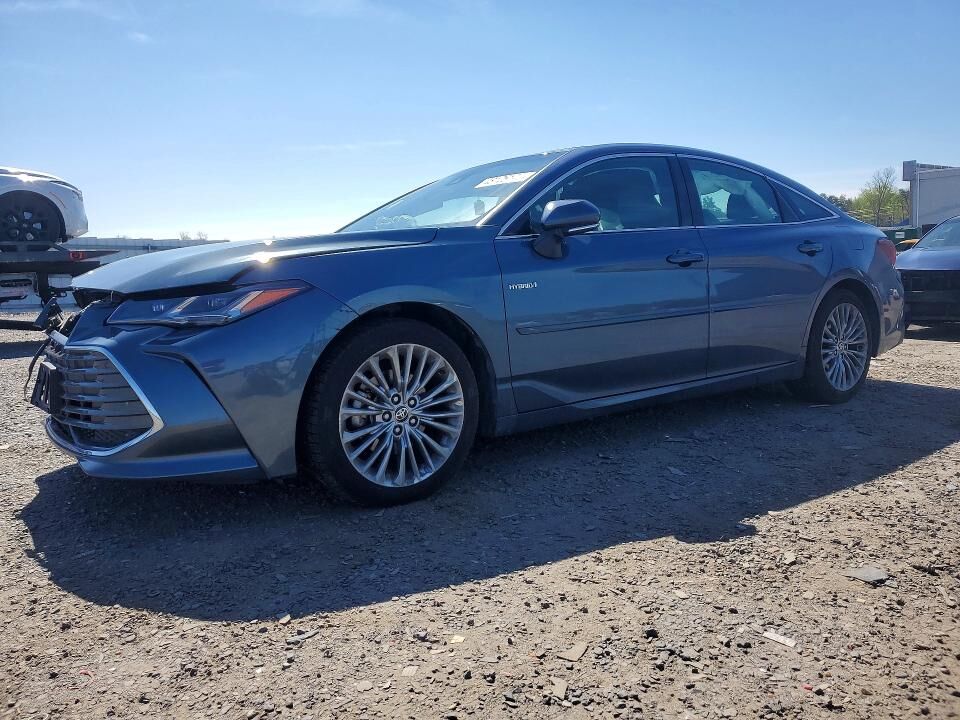 2021 TOYOTA Avalon