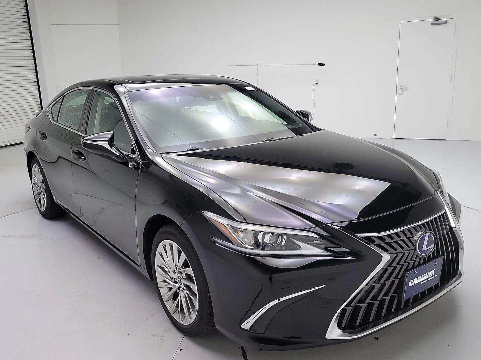 2022 LEXUS ES