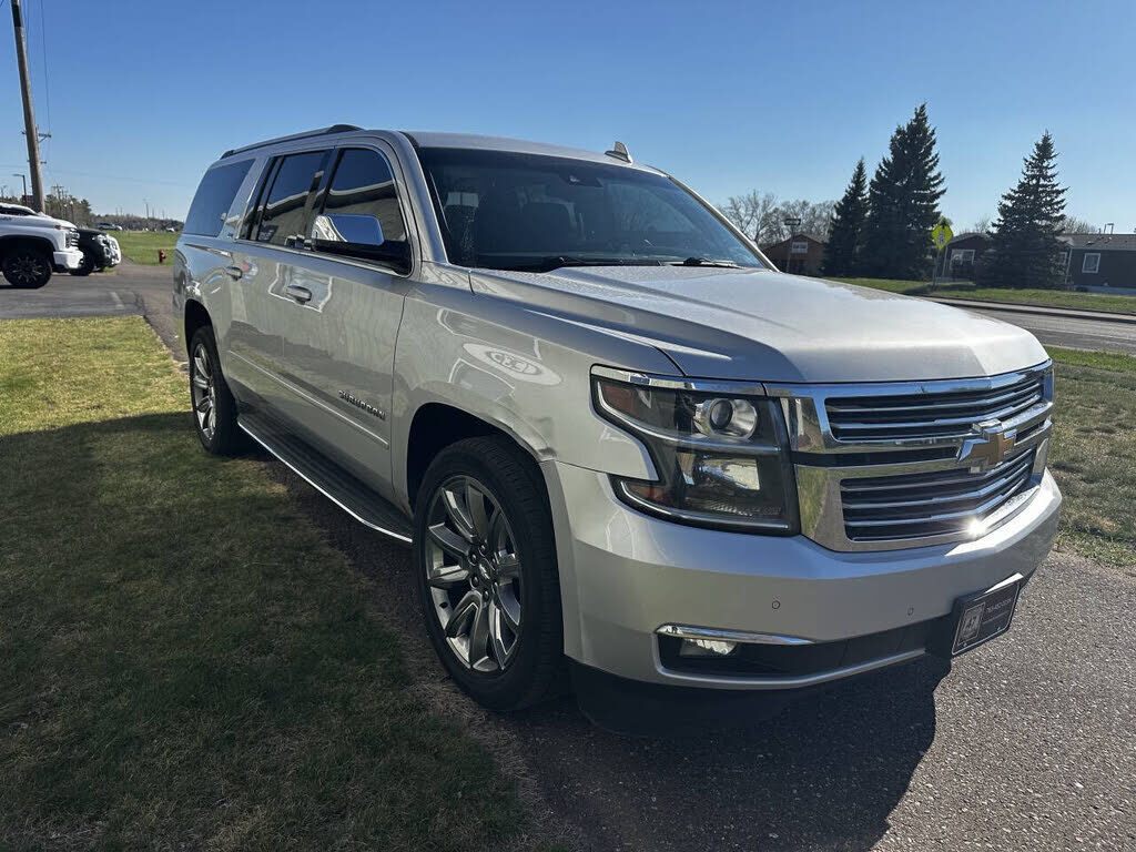 2015 CHEVROLET Suburban