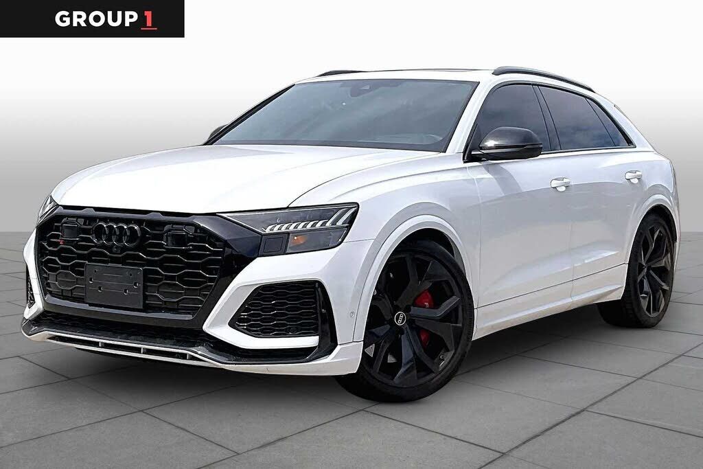 2023 AUDI RS Q8