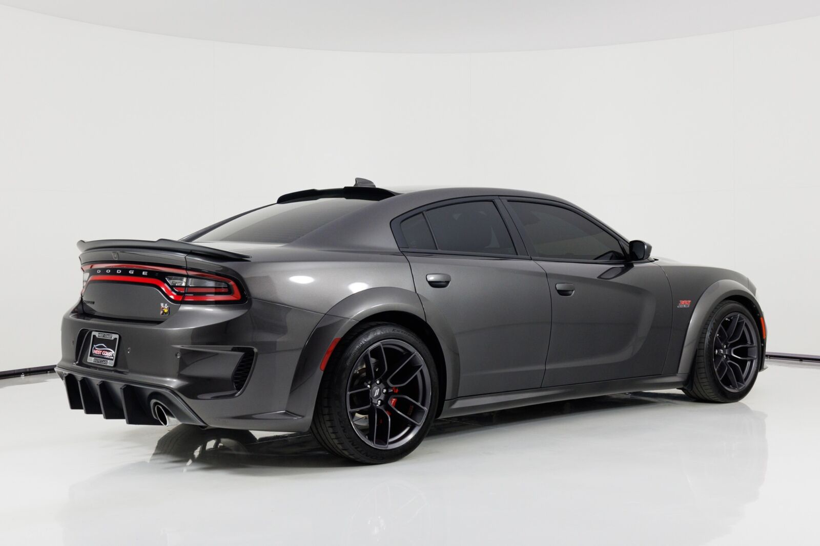 2020 DODGE Charger