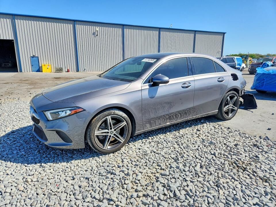 2022 MERCEDES-BENZ A-Class