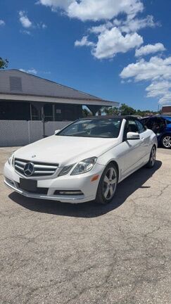 2013 MERCEDES-BENZ E-Class